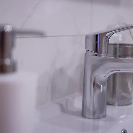 Palace 3 Funjestra *